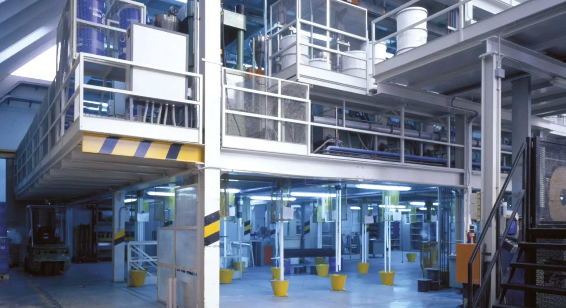 Interno dello stabilimento GAPI Group con i sistemi Power Quality EP-X installati per migliorare l’efficienza energetica